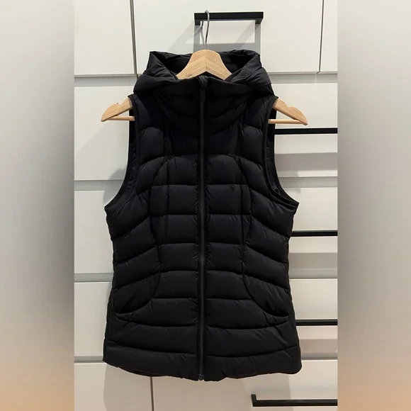 Lululemon Black Puffer Vest - Picture 3 of 5